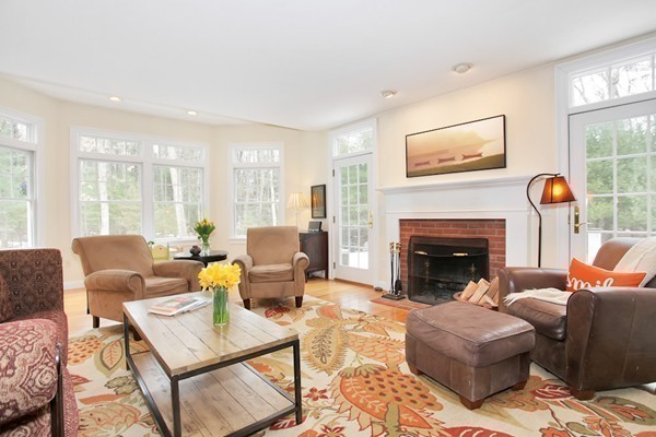 138 Pope Road Acton, MA 01720 - Photo 9 of 30