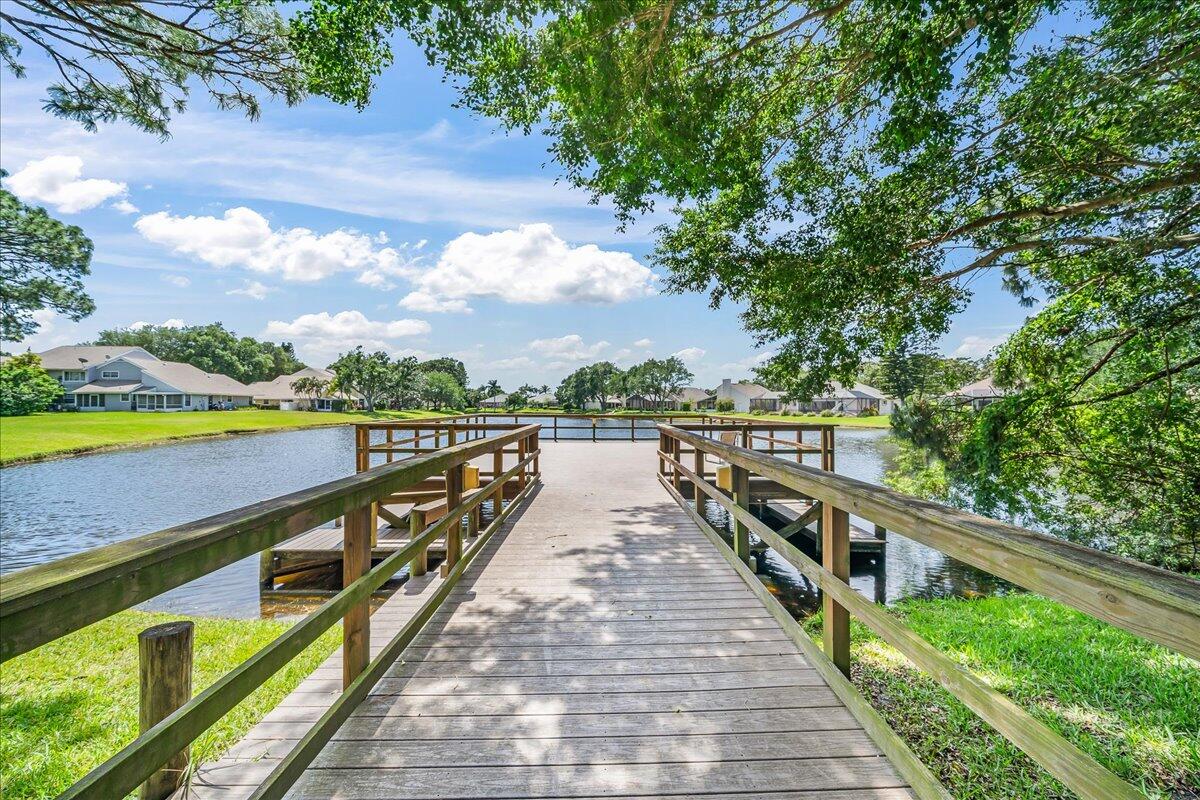 714 Players Court Melbourne, FL 32940 - Photo 20 of 23 a view of city and swimming pool
