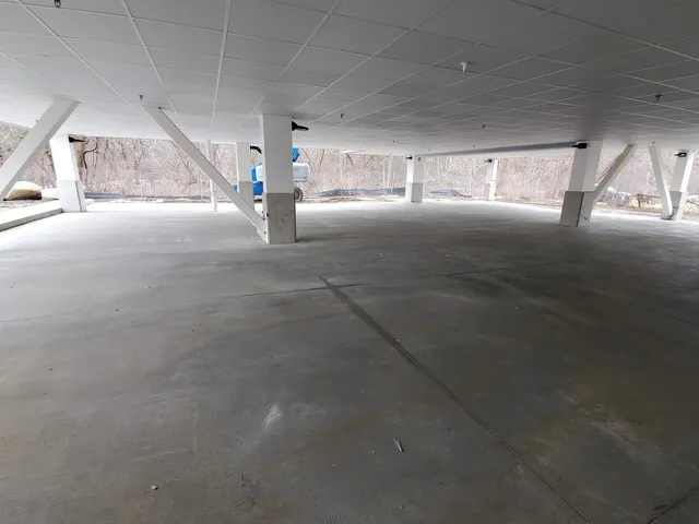 $3,380 | 195 Mechanic Street, Unit 206, Lebanon, NH 03766