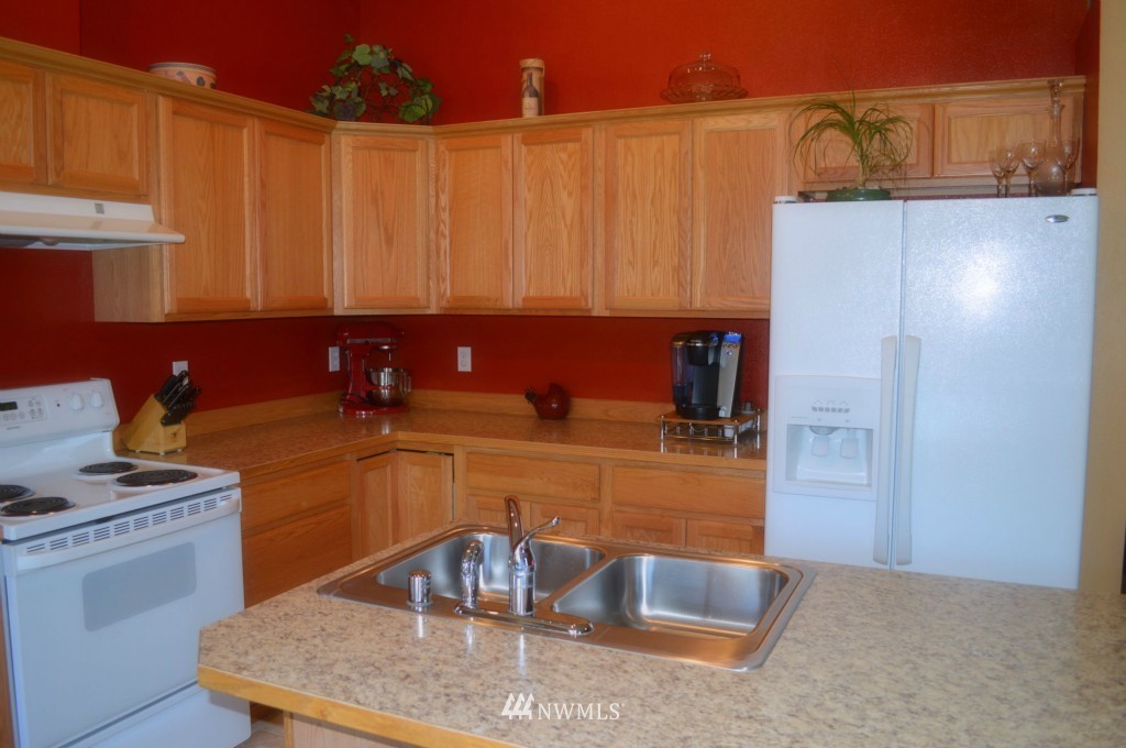 8545 176th Avenue Southwest Rochester, WA 98579 - Photo 14 of 25