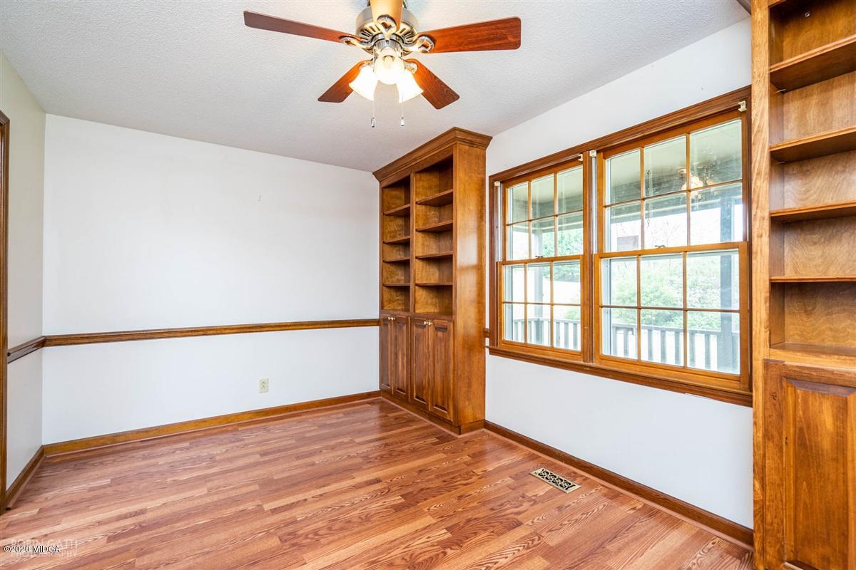 6345 Stapleton Road Macon, GA 31206 - Photo 12 of 21 a view of an empty room with a window