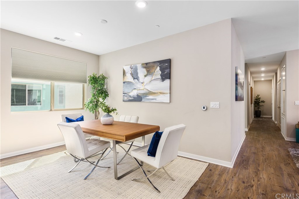 168 Tribeca Irvine, CA 92612 - Photo 5 of 46