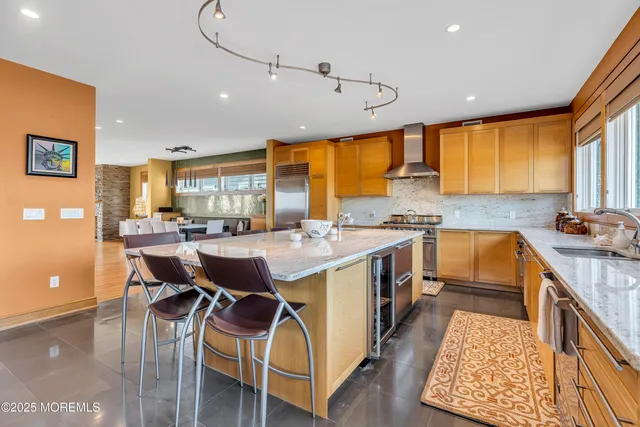 $6,750,000 | 2009 North Ocean Avenue, Spring Lake, NJ 07762