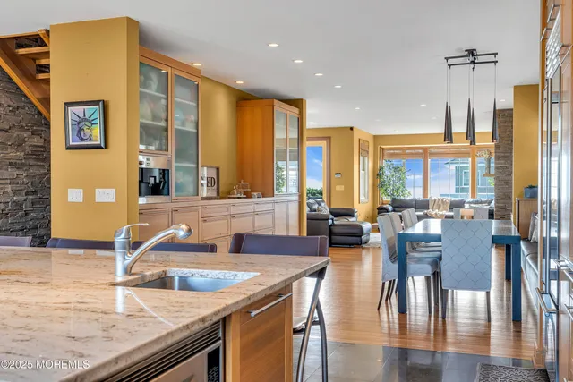 $6,500,000 | 2009 North Ocean Avenue, Spring Lake, NJ 07762