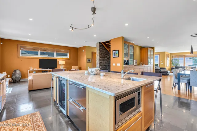 $6,500,000 | 2009 North Ocean Avenue, Spring Lake, NJ 07762