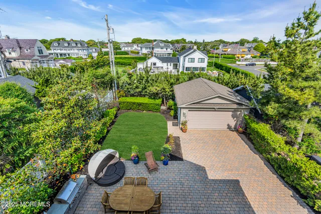 $6,750,000 | 2009 North Ocean Avenue, Spring Lake, NJ 07762