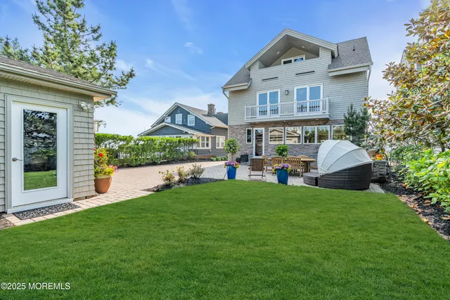 $6,750,000 | 2009 North Ocean Avenue, Spring Lake, NJ 07762