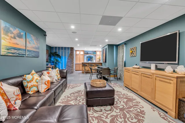 $6,750,000 | 2009 North Ocean Avenue, Spring Lake, NJ 07762