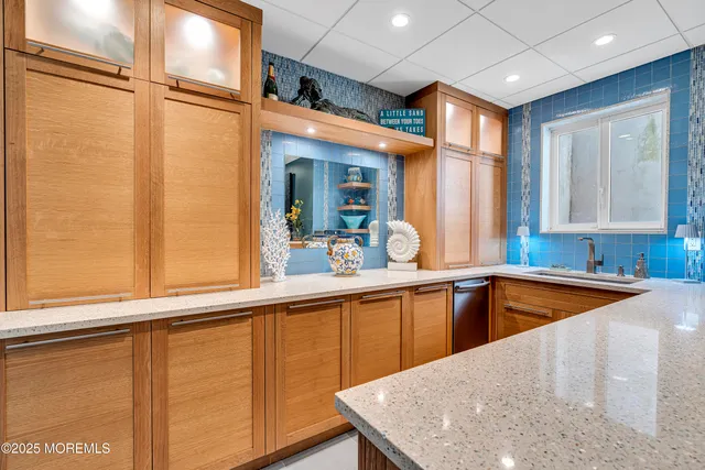 $6,750,000 | 2009 North Ocean Avenue, Spring Lake, NJ 07762