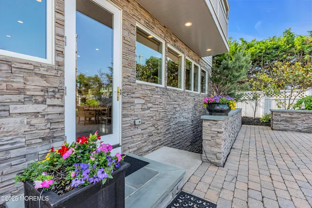 $6,750,000 | 2009 North Ocean Avenue, Spring Lake, NJ 07762