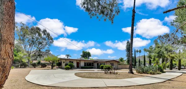 $1,400,000 | 14643 Espola Road, Poway, CA 92064