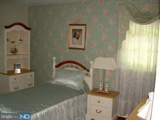 314 Llewellyn Road Ambler, PA 19002 - Photo 4 of 6 Gallery Image 4