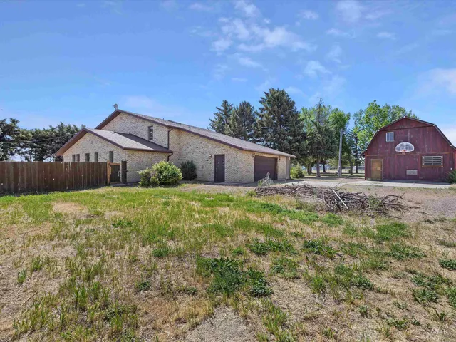 $1,500,000 | 1872 East 1750 South, Gooding, ID 83330