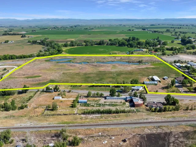 $1,500,000 | 1872 East 1750 South, Gooding, ID 83330