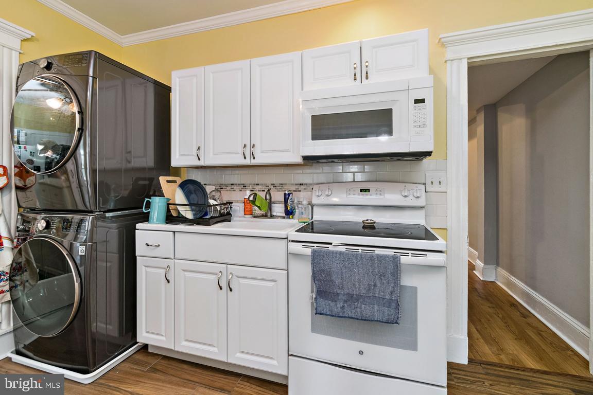 2804 Guilford Avenue Baltimore, MD 21218 - Photo 6 of 22 Unit 2 Kitchen