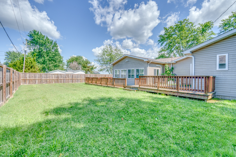 1104 Airport Road Mount Vernon, IL 62864 - Photo 6 of 46