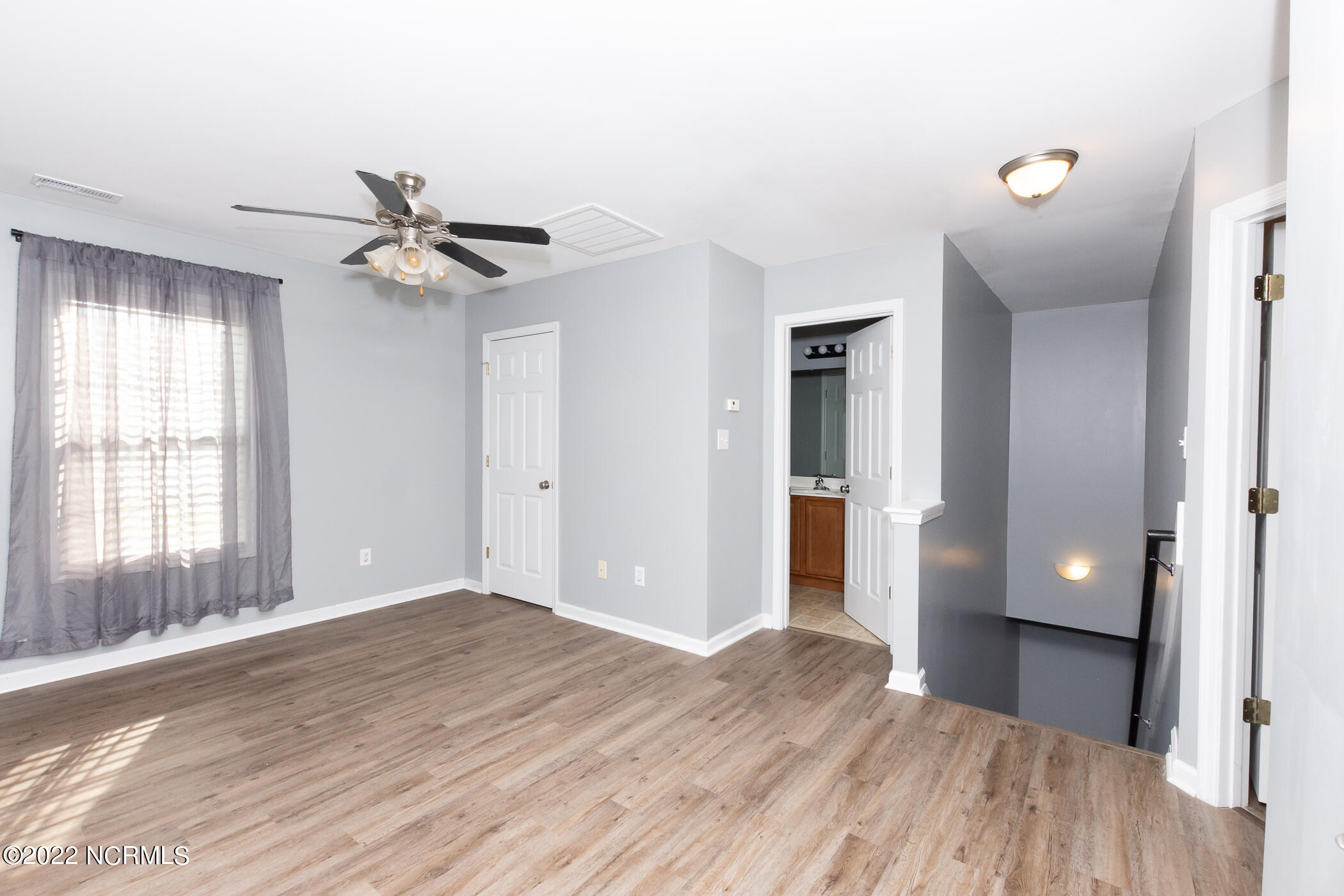 1843 Haw Branch Road Beulaville, NC 28518 - Photo 24 of 62 Loft area