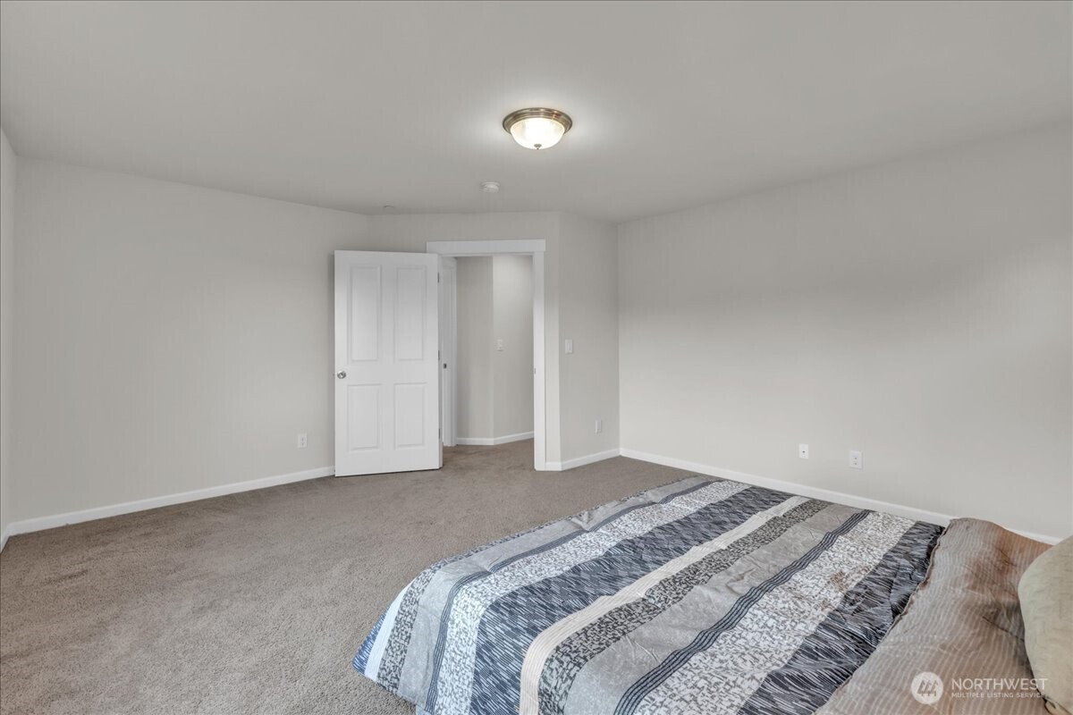 1326 192nd Place Southeast Bothell, WA 98012 - Photo 29 of 40