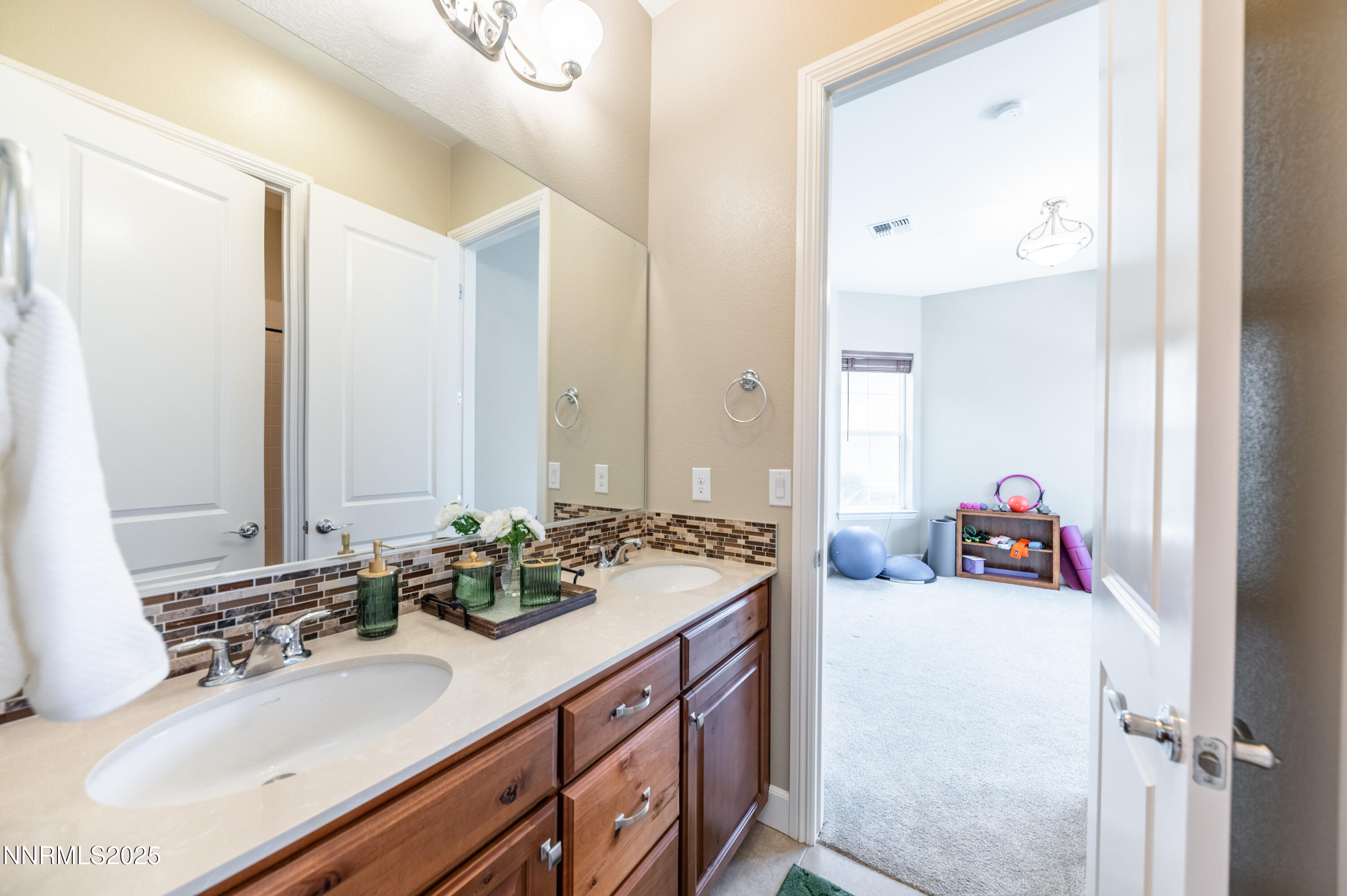 9860 Sea Breeze Lane Reno, NV 89521 - Photo 33 of 55 SB-1043