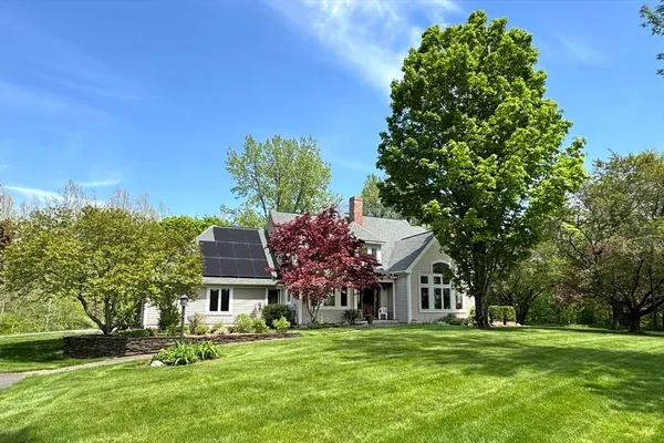$850,000 | 187 Plain Road, Greenfield, MA 01301