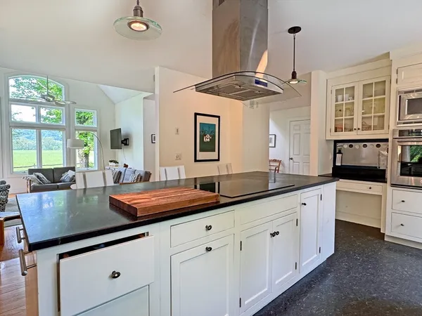 $850,000 | 187 Plain Road, Greenfield, MA 01301