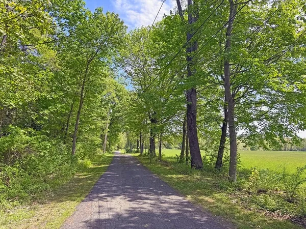 $850,000 | 187 Plain Road, Greenfield, MA 01301