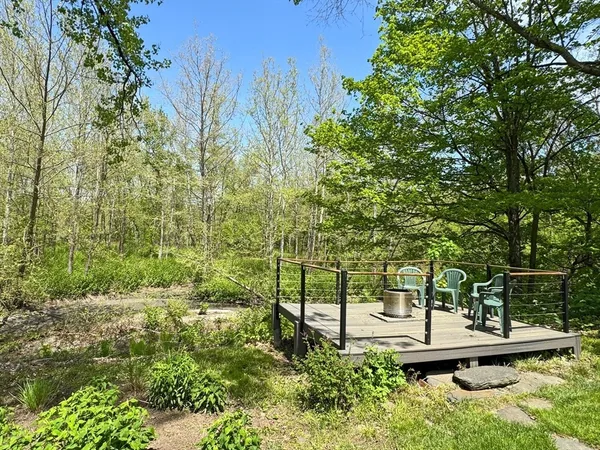 $850,000 | 187 Plain Road, Greenfield, MA 01301