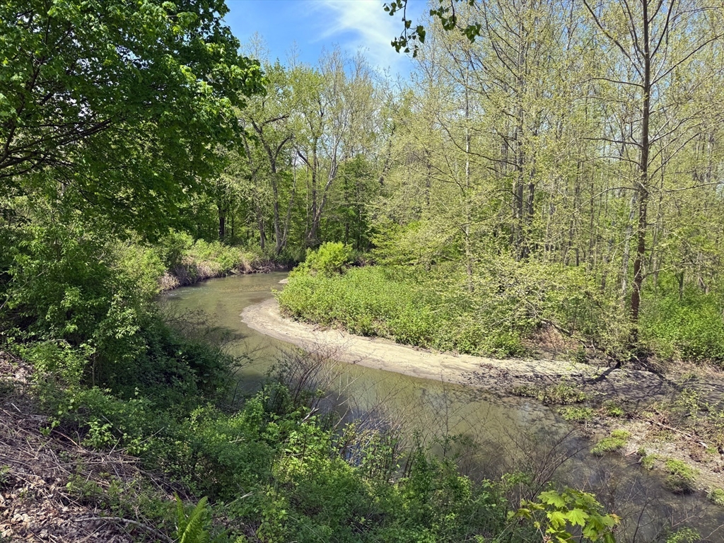 187 Plain Road Greenfield, MA 01301 - Photo 38 of 42