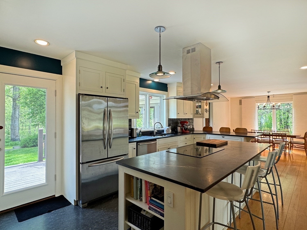 187 Plain Road Greenfield, MA 01301 - Photo 10 of 42