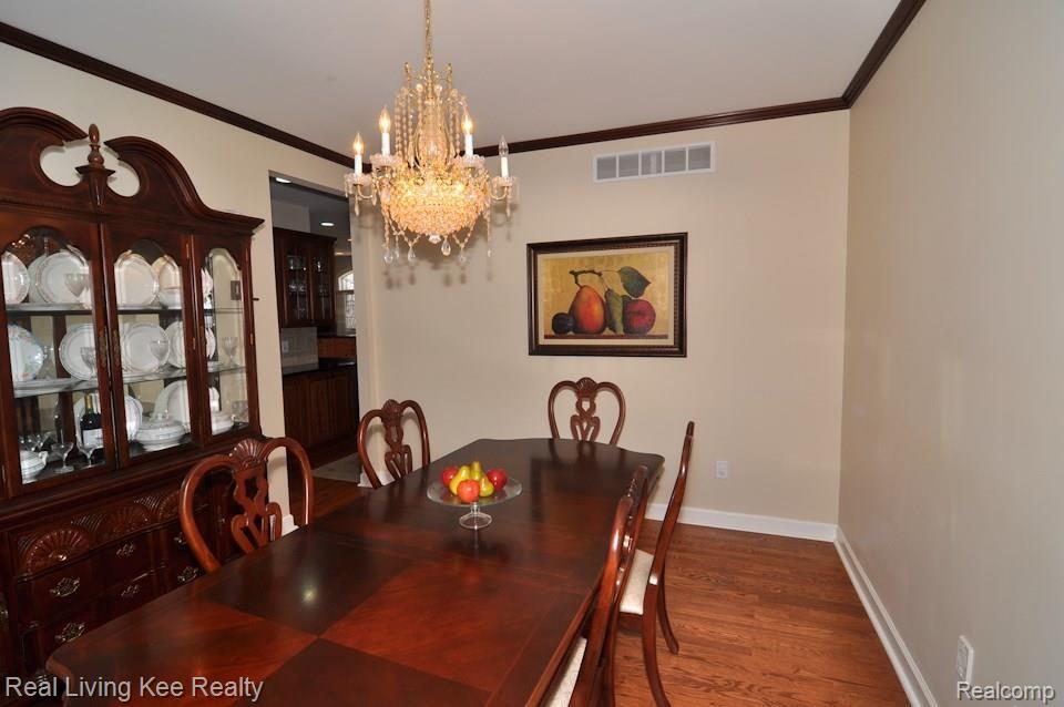 2890 Hadden Road Oakland, MI 48363 - Photo 11 of 51 Dining_Room.jpg