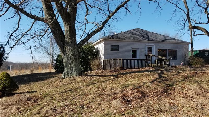 403 Euclid Road Butler, PA 16001 - Photo 2 of 16 Gallery Image 2