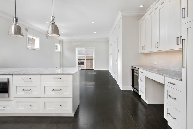 1108 West Webster Avenue, Unit 3W Chicago, IL 60614 - Photo 7 of 15