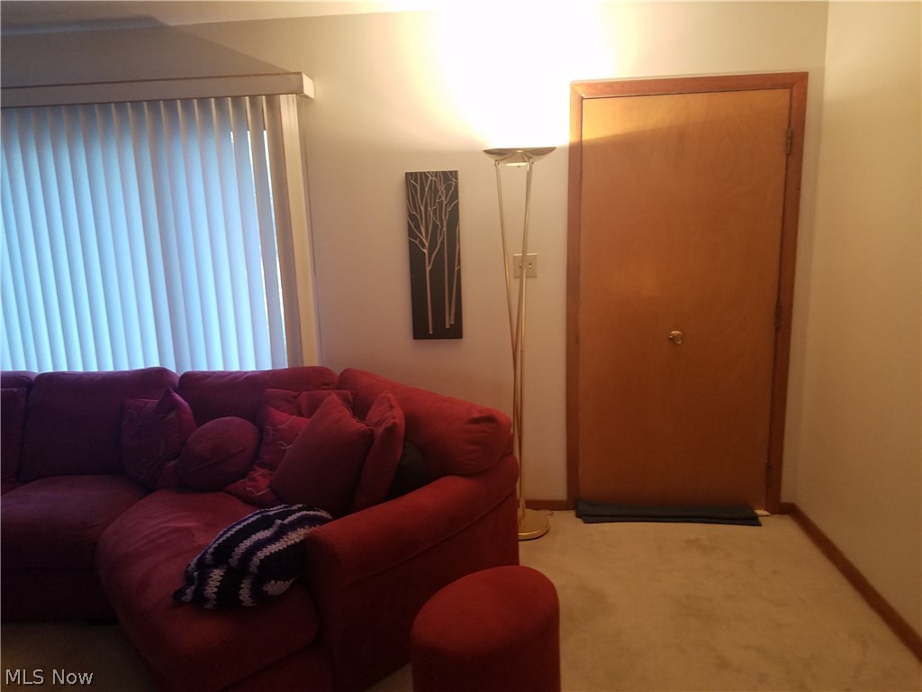 2266 Jacoby Road Akron, OH 44321 - Photo 17 of 21