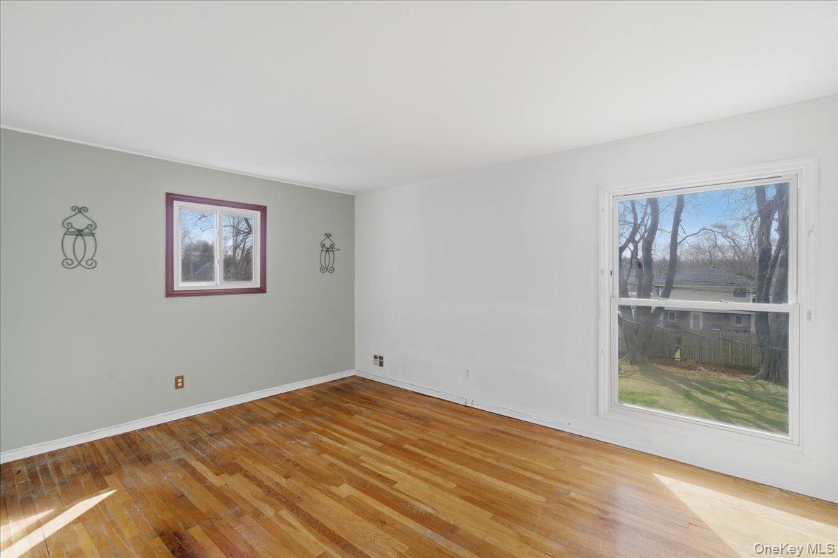 6 Arden Lane Commack, NY 11725 - Photo 12 of 21