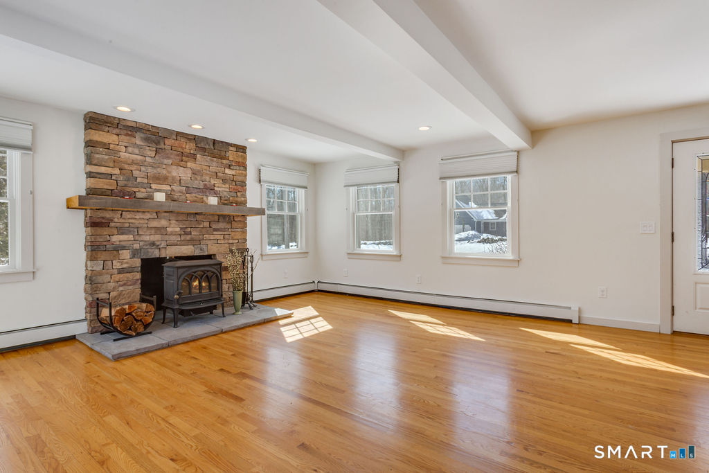 94 Kelseytown Road Clinton, CT 06413 - Photo 11 of 35