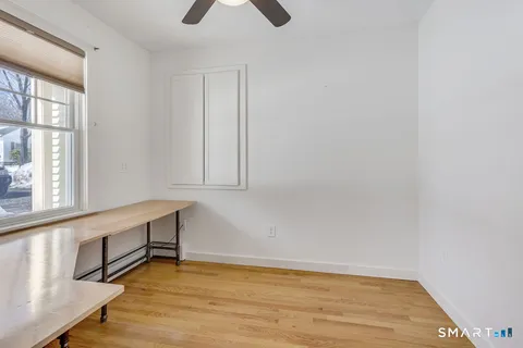 $599,950 | 94 Kelseytown Road, Clinton, CT 06413