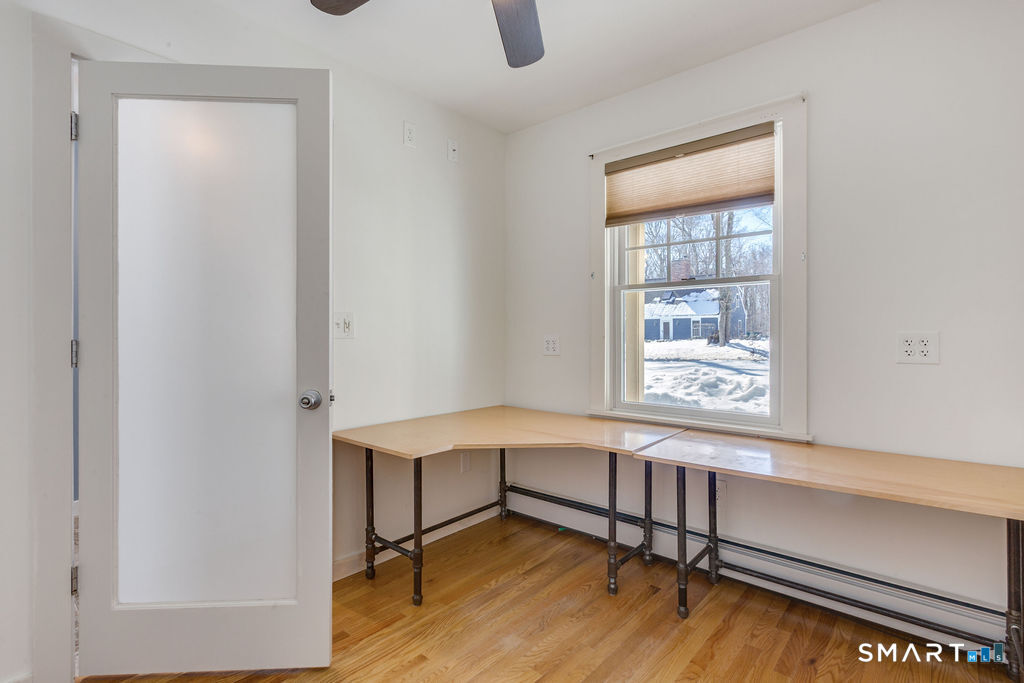 94 Kelseytown Road Clinton, CT 06413 - Photo 16 of 35