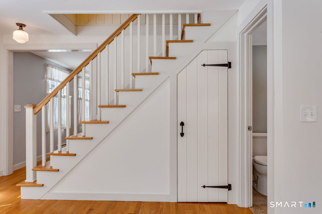 94 Kelseytown Road Clinton, CT 06413 - Photo 23 of 35