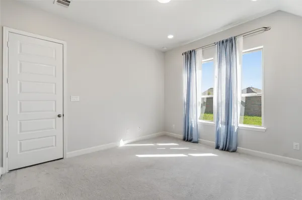 $2,700 | 29427 Mesquite Oaks Drive, Katy, TX 77494