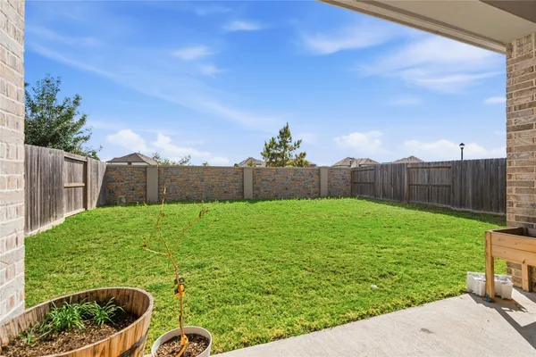 $2,700 | 29427 Mesquite Oaks Drive, Katy, TX 77494