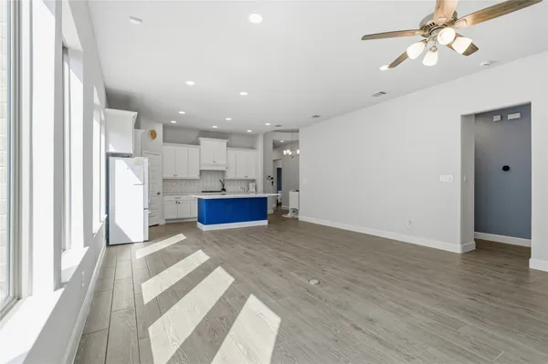 $2,700 | 29427 Mesquite Oaks Drive, Katy, TX 77494