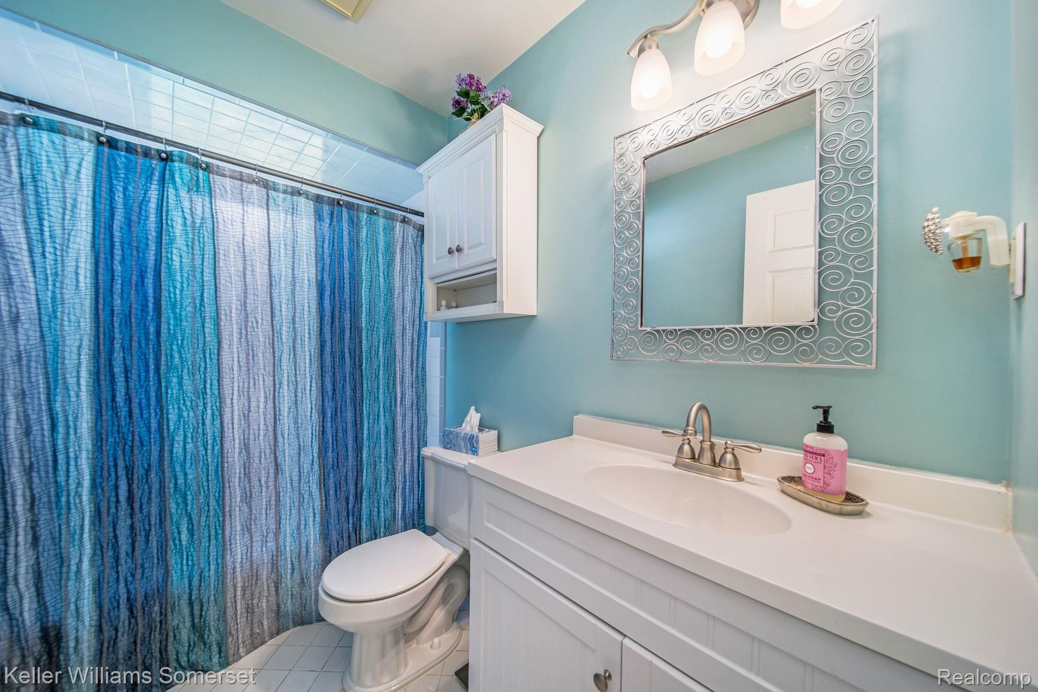 4003 Kent Road Royal Oak, MI 48073 - Photo 20 of 34 4003-Kent_4.jpg
