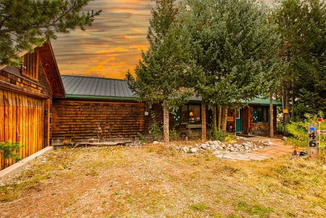$649,000 | 46 Singleton Road, Alma, CO 80420