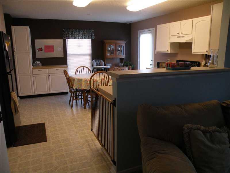 6878 Merritt Ridge Way Avon, IN 46123 - Photo 6 of 24