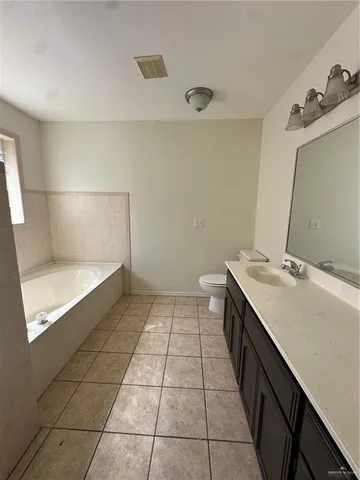 $1,700 | 4404 North 27th Street, McAllen, TX 78504