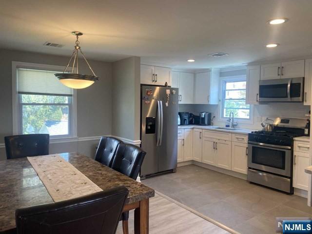 79 Tuttle Street, Unit 2 Wallington, NJ 07057 - Photo 6 of 14