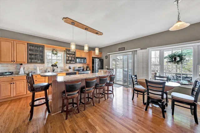 $1,200,000 | 213 Redwood Terrace, Huddleston, VA 24104