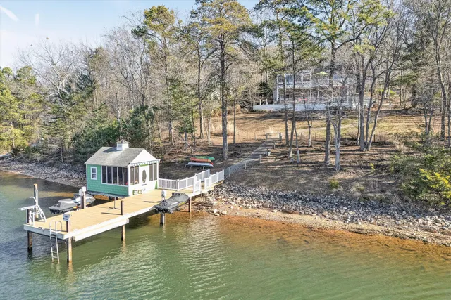 $1,200,000 | 213 Redwood Terrace, Huddleston, VA 24104