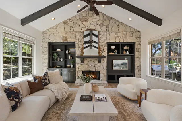 $1,699,900 | 7228 Oak Shores Drive, Austin, TX 78730