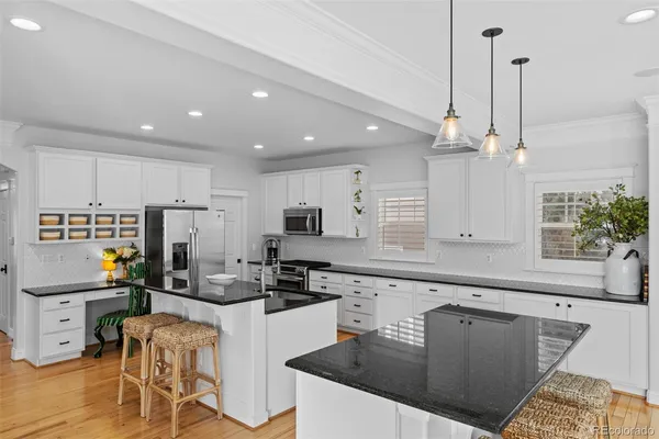 $1,600,000 | 8161 East 33rd Avenue, Denver, CO 80238